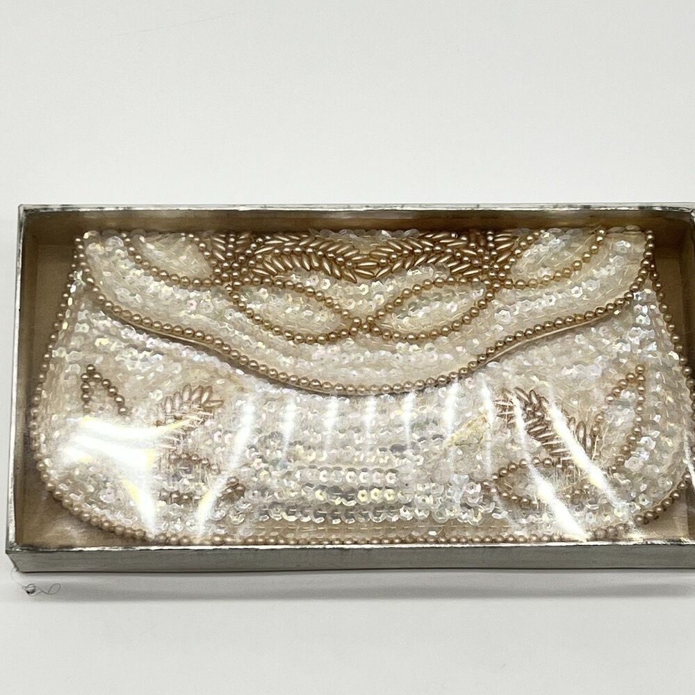 VTG Miranda Handmade Satin Beaded Cream Clutch/Purse w/Iridescent Sequin Design